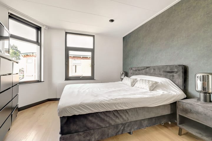 Foto 17 van Bloemenstraat 1