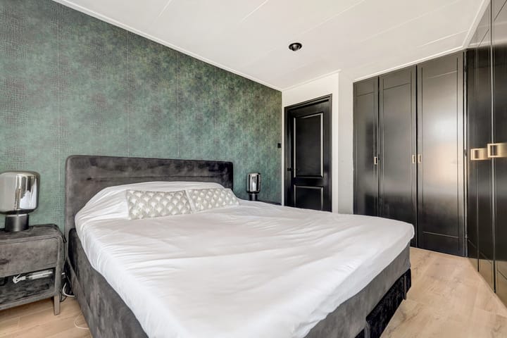 Foto 19 van Bloemenstraat 1