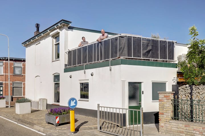 Foto 30 van Bloemenstraat 1