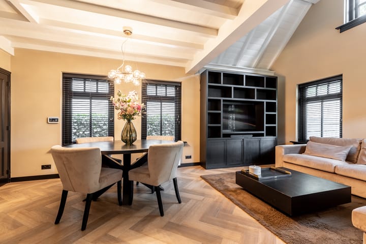 Foto 7 van Kerkplein 16