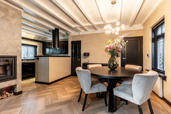 Foto 9 van Kerkplein 16