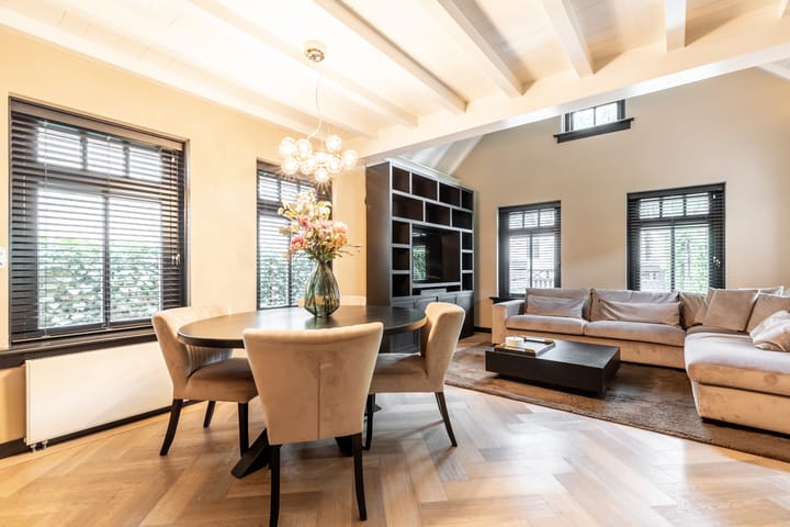 Foto 13 van Kerkplein 16