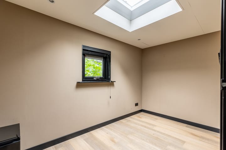 Foto 20 van Kerkplein 16