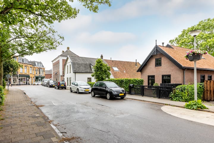 Foto 35 van Kerkplein 16