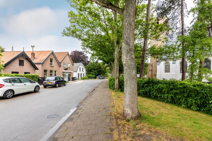 Foto 38 van Kerkplein 16