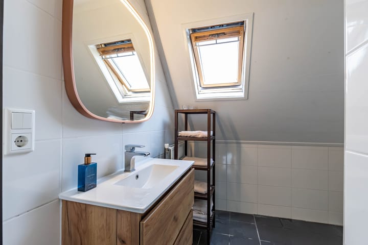 Foto 4 van Oenemastate 16