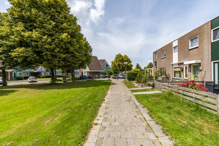 Foto 7 van Oenemastate 16