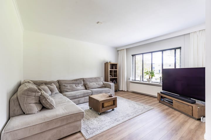 Foto 19 van Oenemastate 16