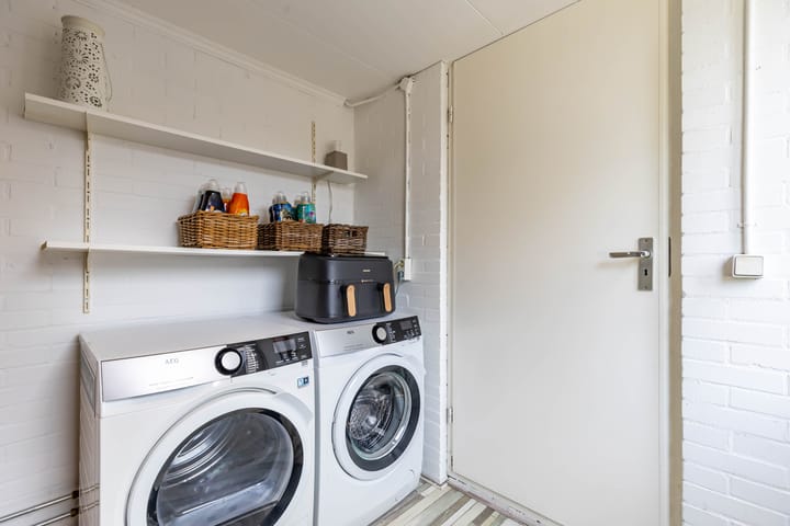 Foto 28 van Oenemastate 16