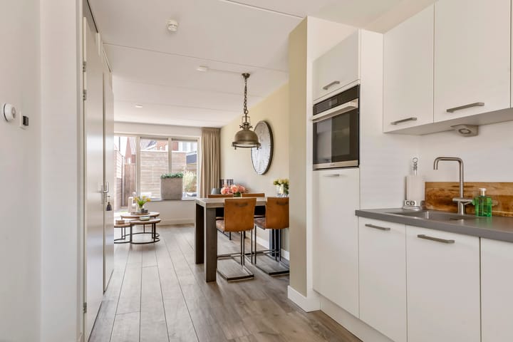 Foto 14 van Hogeweidseweg 58