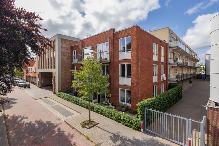 Foto 1 van Floralisplein 49