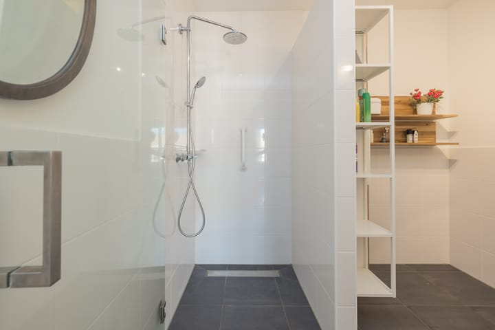 Foto 15 van Floralisplein 49