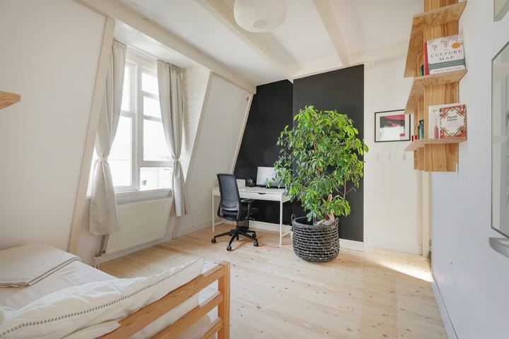 Foto 32 van 's-Gravesandeplein 17-2