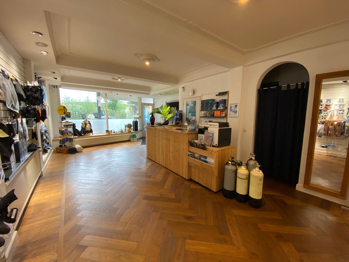 View photo 4 of Teteringsedijk 275