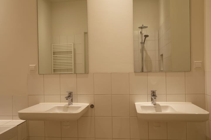 Foto 15 van Leidsestraat 93-A