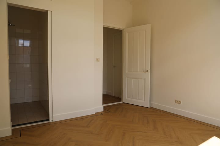 Foto 24 van Leidsestraat 93-A