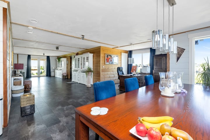 Photo 29 of Woude 36-D