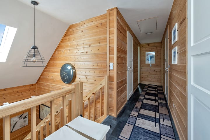 Photo 43 of Woude 36-D