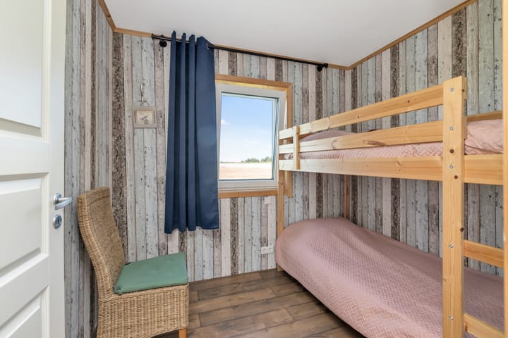 Photo 79 of Woude 36-D