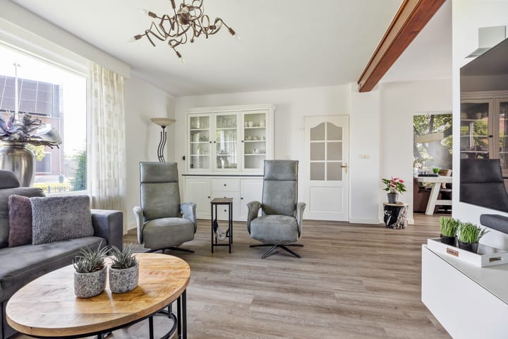 Foto 11 van Molenstraat 75