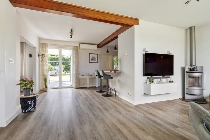 Foto 12 van Molenstraat 75