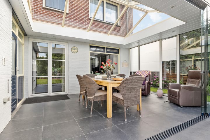 Foto 33 van Molenstraat 75