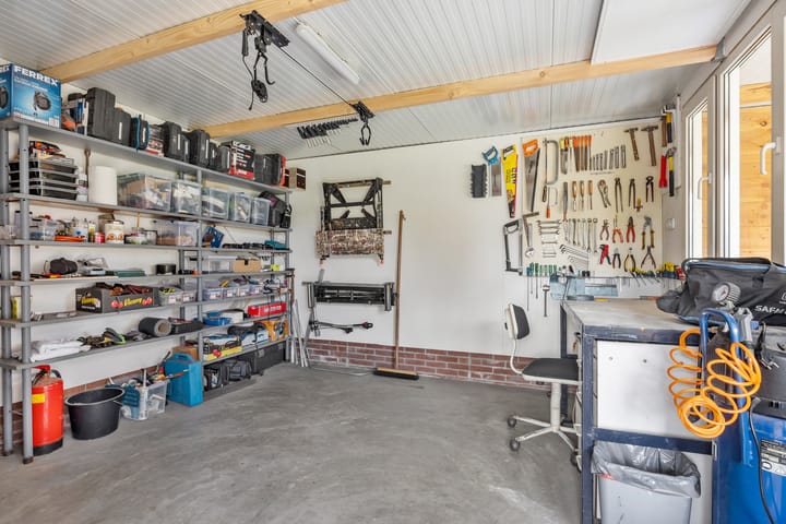 Foto 38 van Molenstraat 75