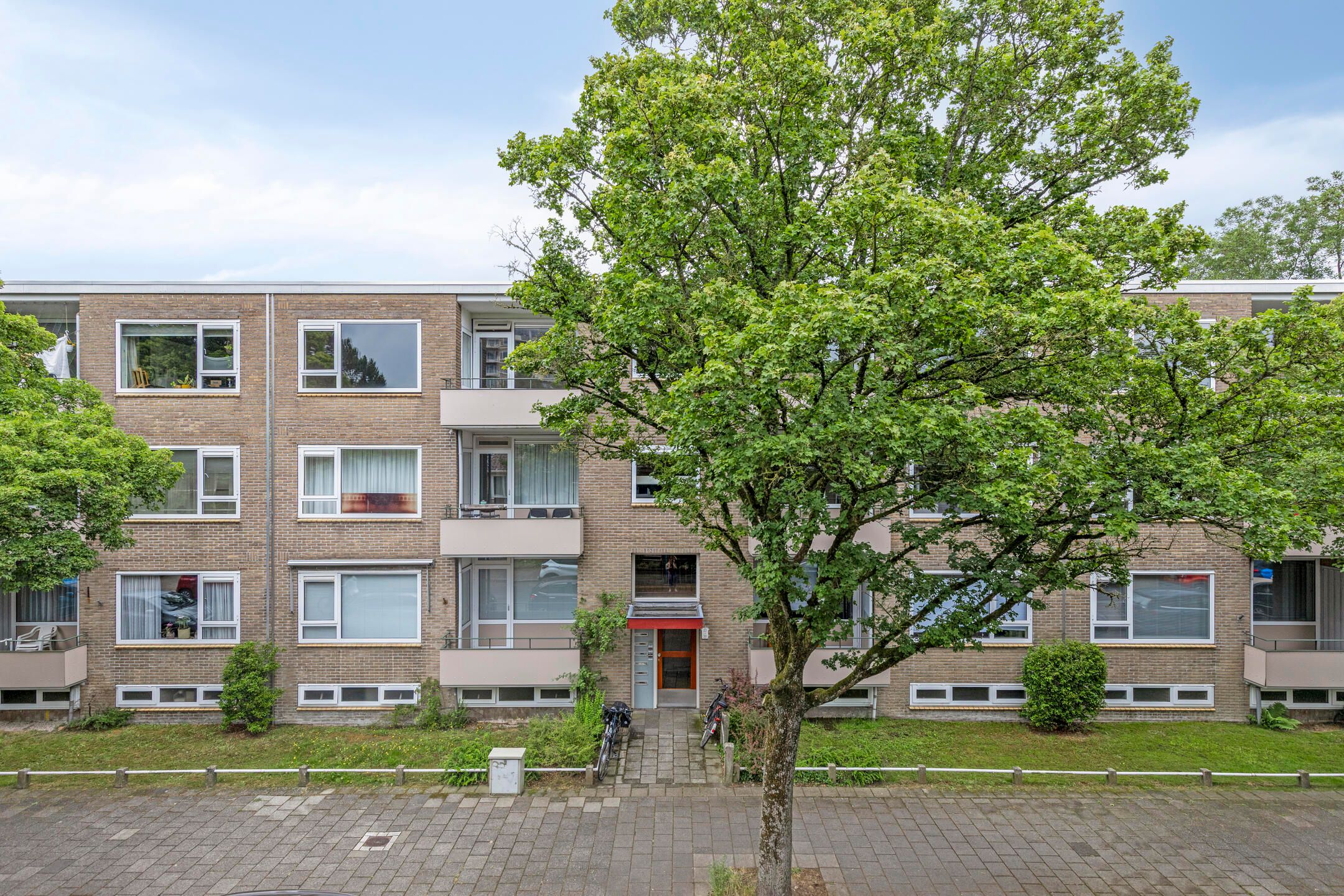 Photo 6 of Strausslaan 28