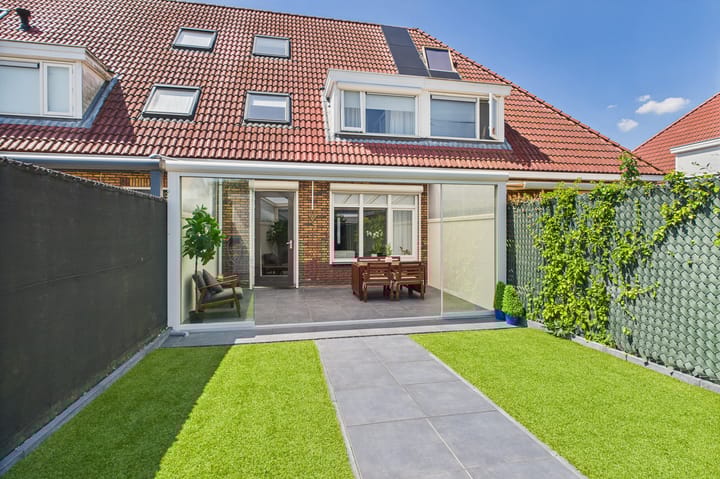 Foto 2 van Tapijtschelp 60