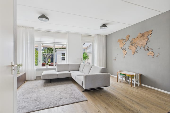 Foto 10 van Tapijtschelp 60