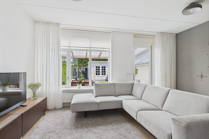 Foto 11 van Tapijtschelp 60