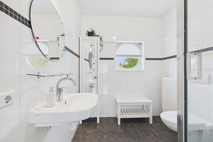 Foto 28 van Tapijtschelp 60