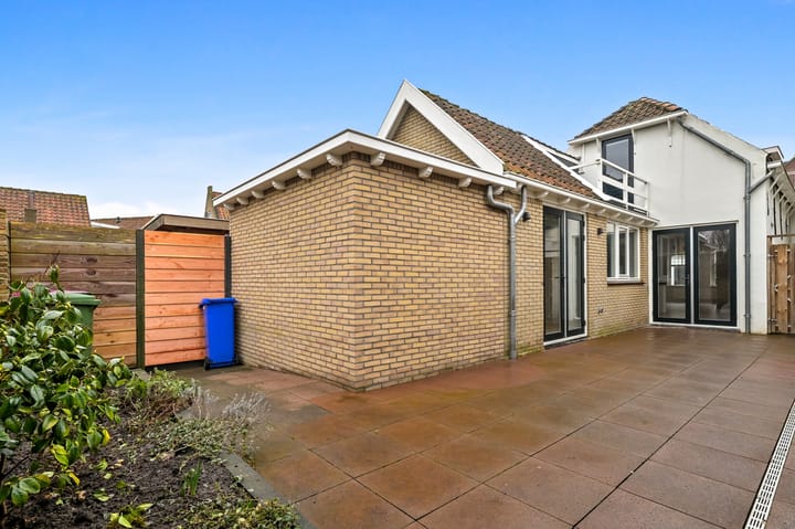 Foto 18 van Burg van der Lelijkade 6