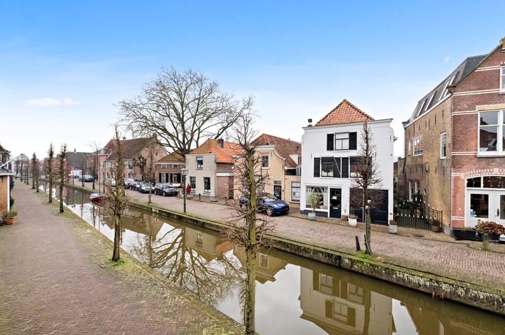 Foto 30 van Burg van der Lelijkade 6