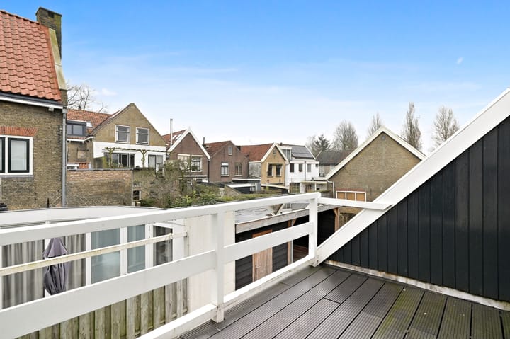 Foto 36 van Burg van der Lelijkade 6