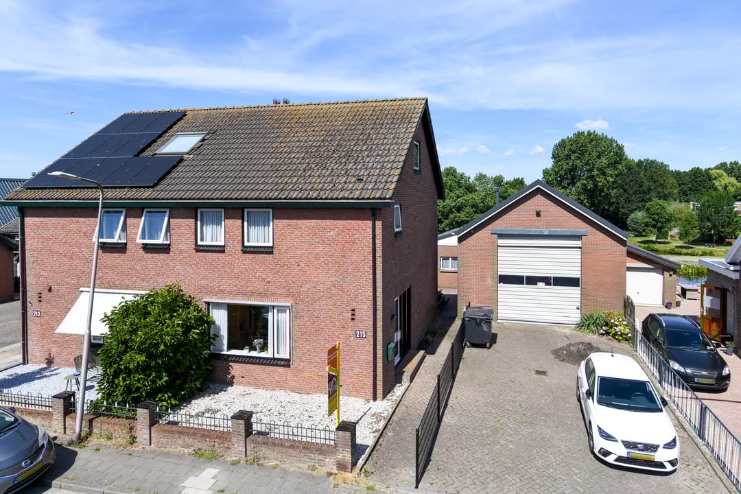 Foto 1 van Zuideinde 215