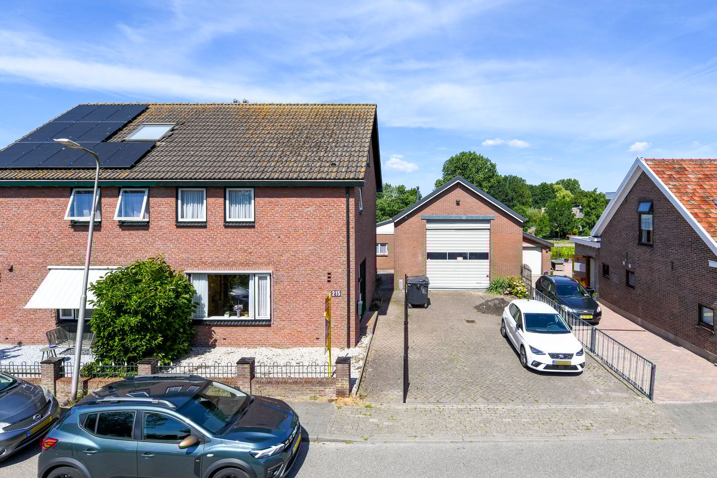 Foto 29 van Zuideinde 215