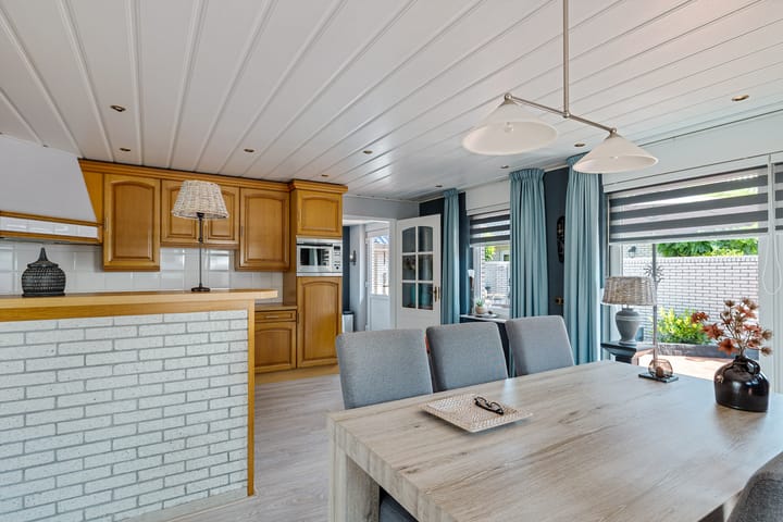 Photo 14 of Plataanlaan 8