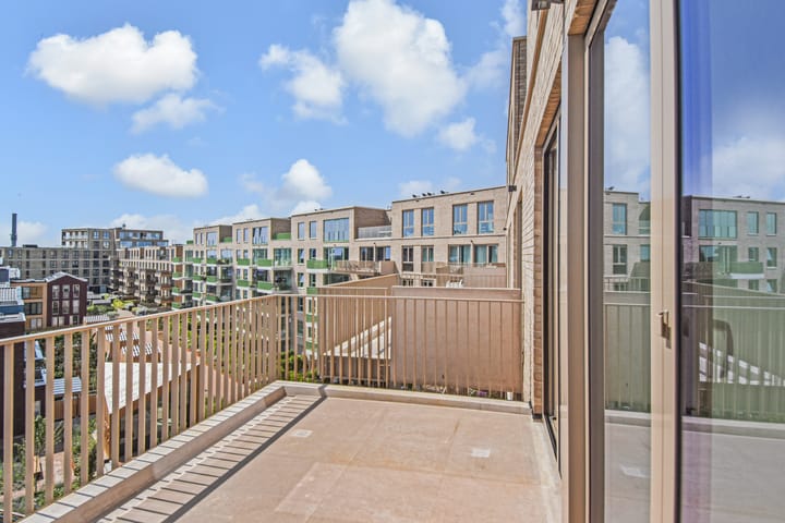 Foto 38 van Hellingkade 86