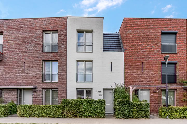 Foto 6 van Gilbert Bécaudstraat 19