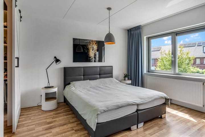 Foto 29 van Gilbert Bécaudstraat 19