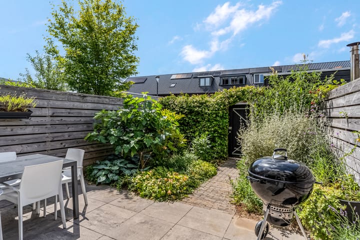 Foto 44 van Gilbert Bécaudstraat 19