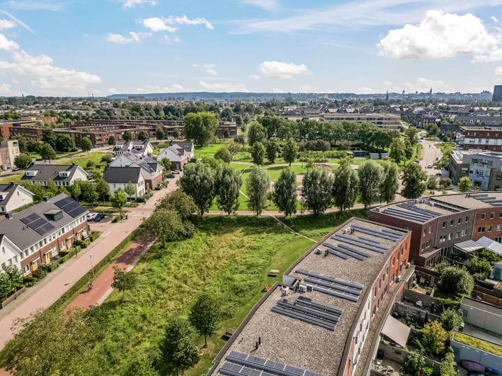 Foto 50 van Gilbert Bécaudstraat 19