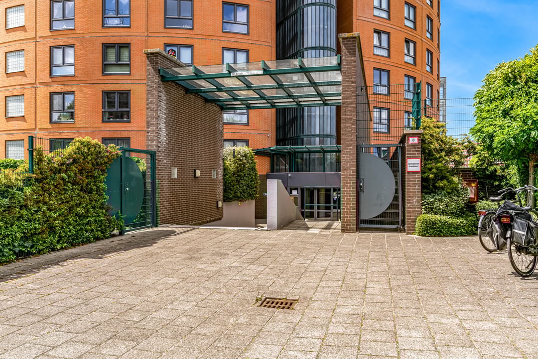 Foto 8 van Peter van Anrooylaan 213