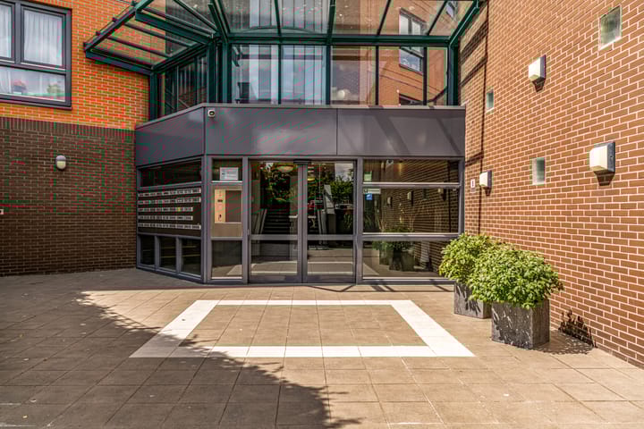 Foto 10 van Peter van Anrooylaan 213