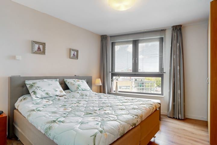 Foto 31 van Peter van Anrooylaan 213