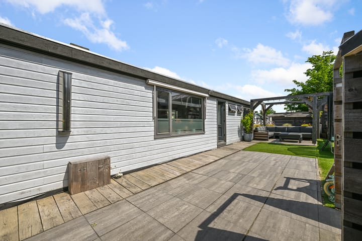 Foto 32 van Kalf R 5-ROOD