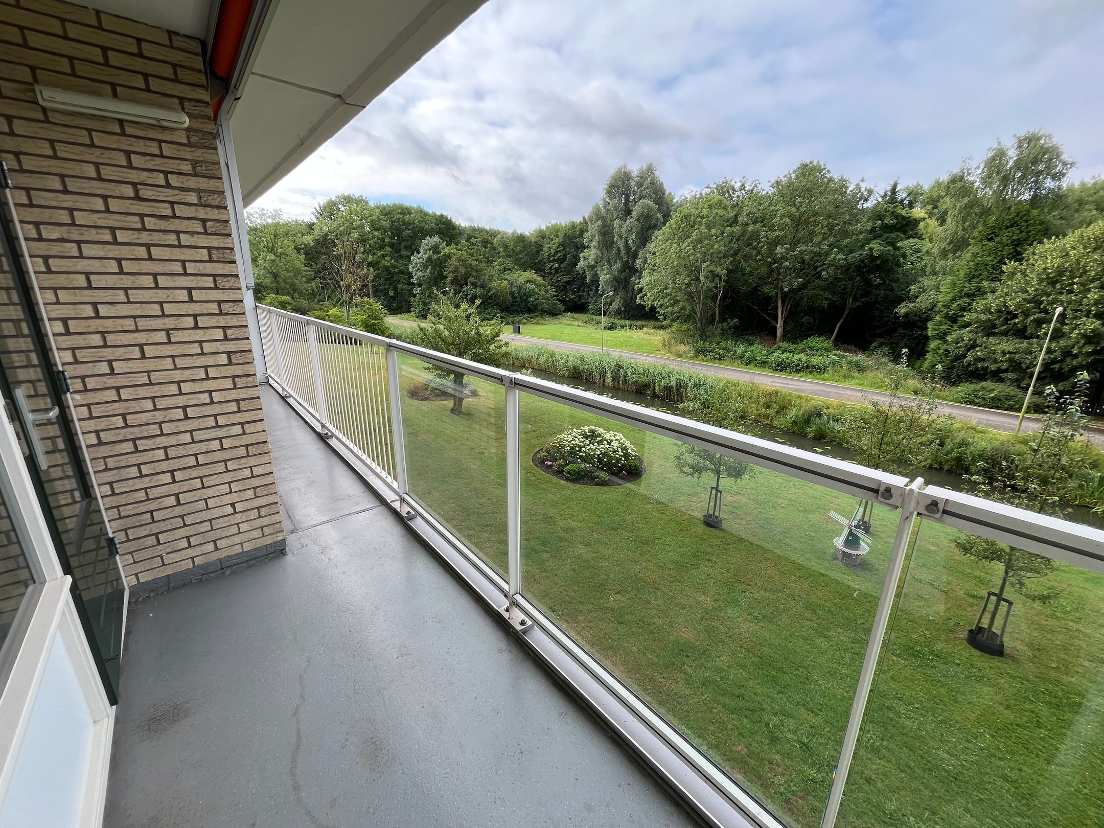 Photo 6 of Kloosplantsoen 645