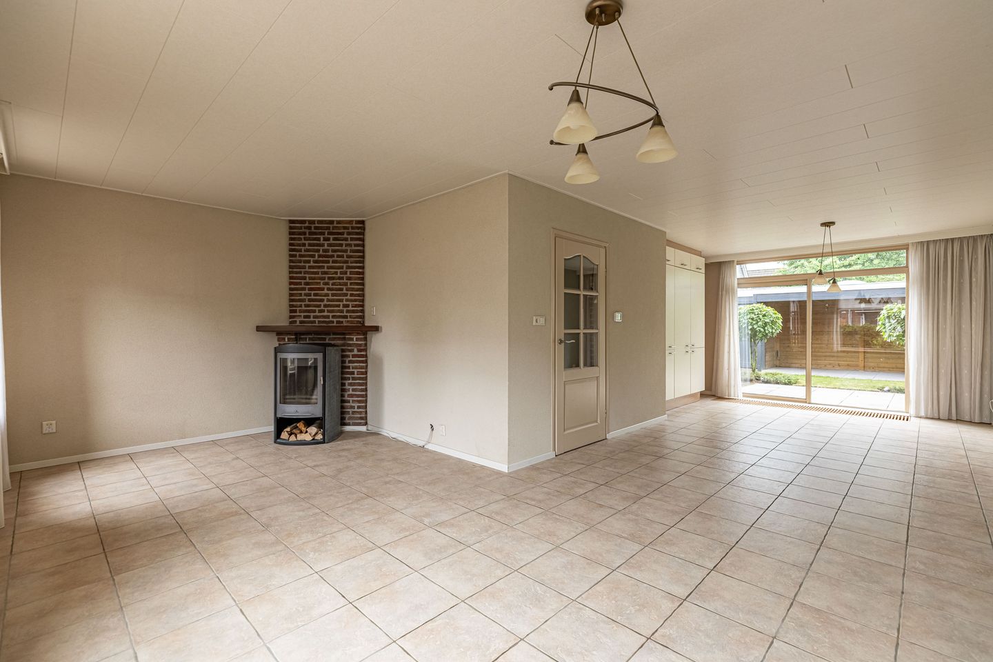 Photo 4 of Pastoor Bielarsstraat 3