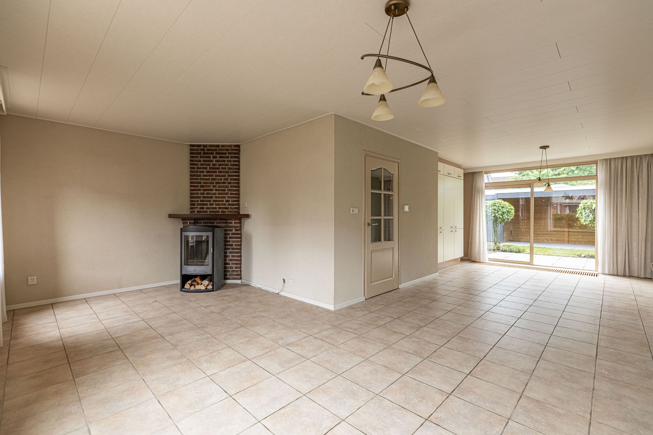 Photo 12 of Pastoor Bielarsstraat 3